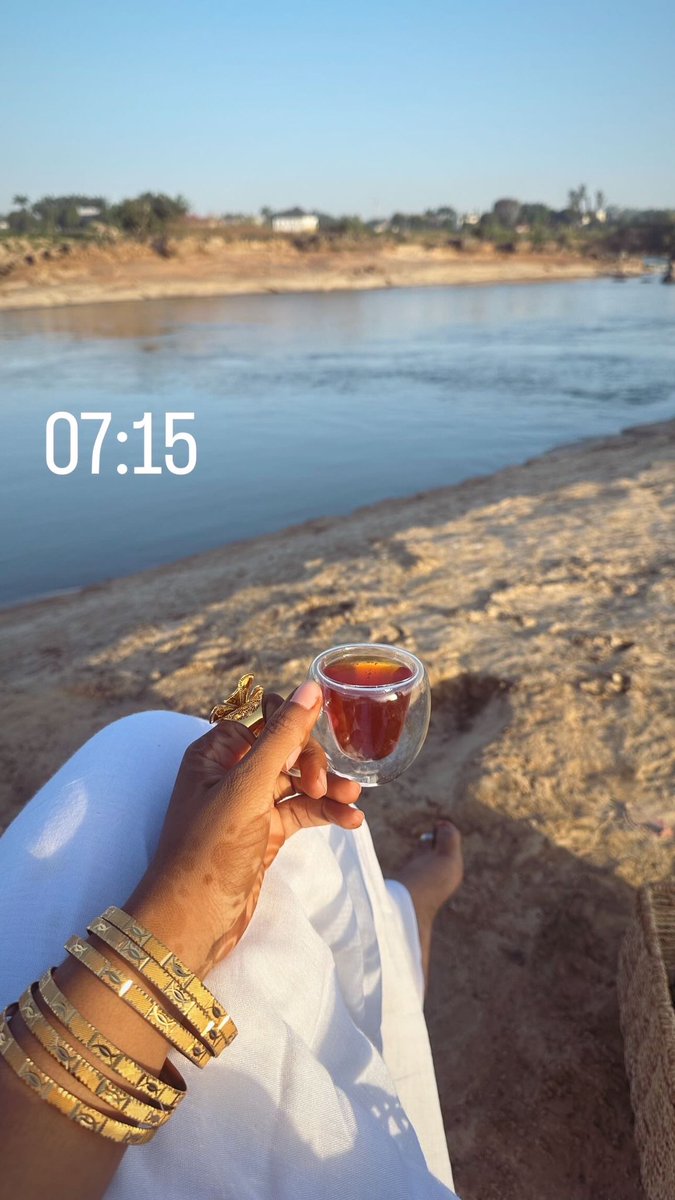 AishaTilde's tweet photo. 🧡 https://t.co/0I36CWSn02