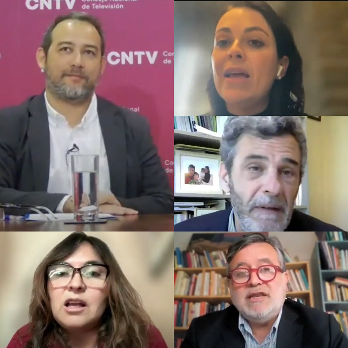🎥✨Te invitamos a ver el Conversatorio: “Desafíos y oportunidades del derecho a la información en el entorno digital” de la <a href="/UNESCOSantiago/">UNESCO Santiago</a> y <a href="/CNTVChile/">CNTVChile</a>

Ana Cristina Ruelas y Sergio Pinto, de #UNESCO, abordaron la libertad de expresión y más 🎙️

📺Dónde: youtube.com/watch?v=Bvmrjk…