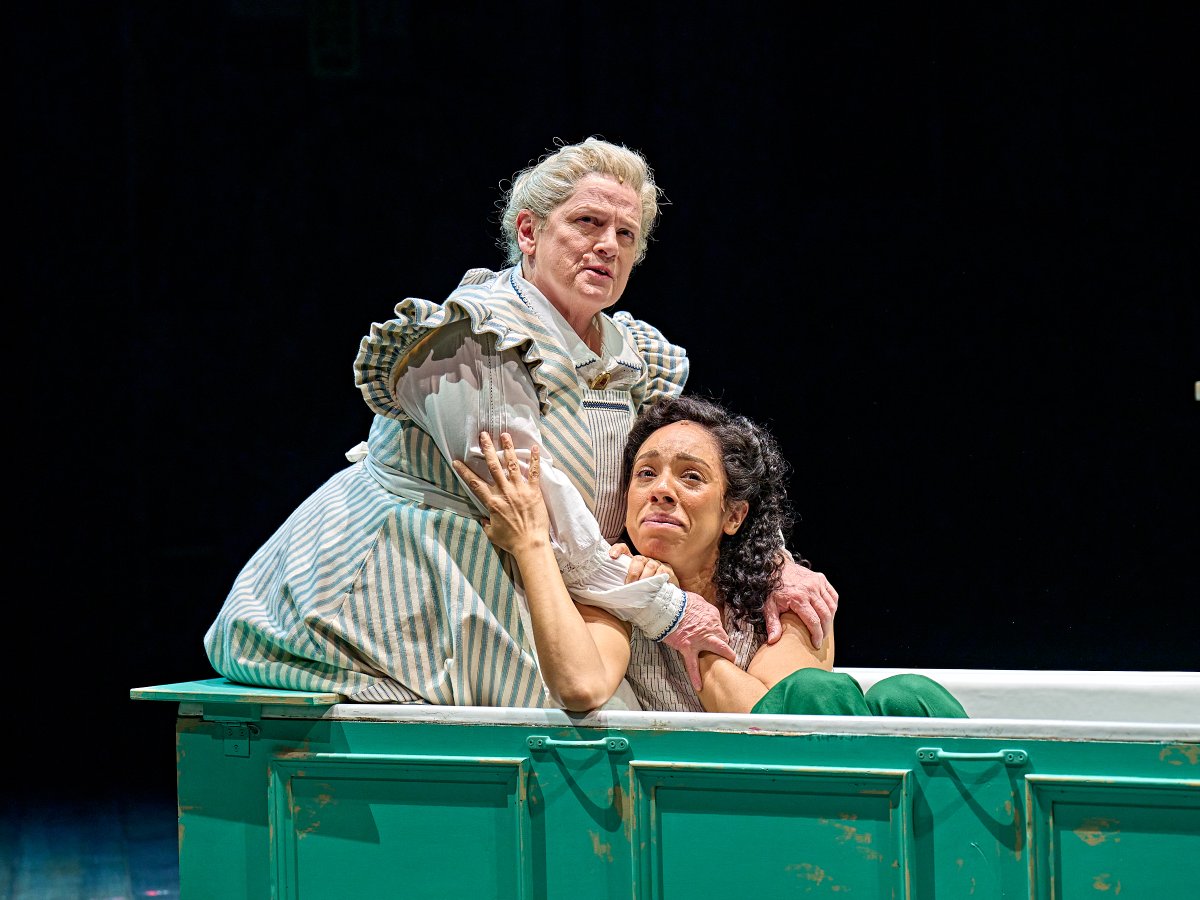 National Theatre tweet media