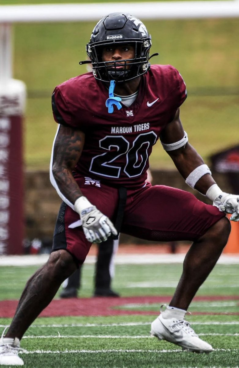 Coach Johnson tweet media