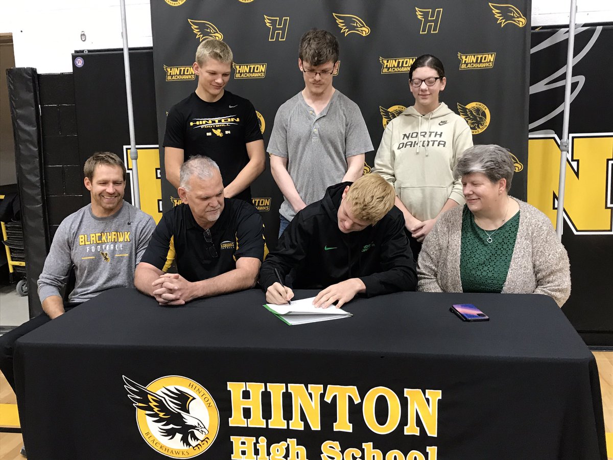 KLEMSports's tweet photo. Congratulations to @BlackhawksFB’s Gabe Anderson on signing today to play football at the University of North Dakota next season! https://t.co/hRNhQsRDXf