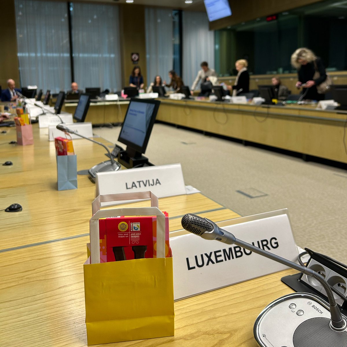 Netherlands at the EU (@nlateu) on Twitter photo Today, kids across the Netherlands are eagerly awaiting #Pakjesavond (Gifts Evening).
Sinterklaas made a quick stop at the <a href="/EUCouncil/">EU Council</a> to leave a small treat for everyone who has been good this year! Today, kids across the Netherlands are eagerly awaiting #Pakjesavond (Gifts Evening).
Sinterklaas made a quick stop at the <a href="/EUCouncil/">EU Council</a> to leave a small treat for everyone who has been good this year!