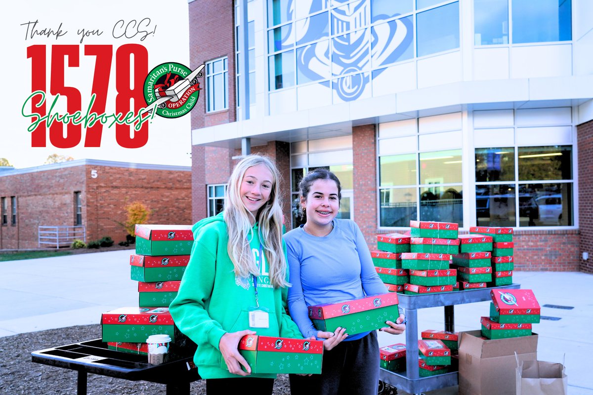charchristiannc's tweet photo. Wow, CCS community! You packed an AMAZING 1,578 shoeboxes for @OCC_shoeboxes! ❤️💚 These boxes will spread joy &amp; God's truth to kids worldwide! 🌎 Our Knights bus was packed, and our prefects prayed over them at the Samaritan's Purse warehouse. #ChristmasatChristian #JoyInABox https://t.co/OuLAoQXzWH