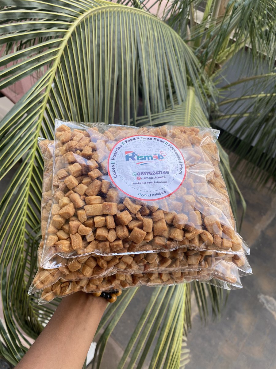 Finegirl_Farmer's tweet image. It’s beginning to look a lot like Christmas🥳 everywhere I go🎵

2.5kg chinchin from us to you at 16,000 only. Spoil yourself and your visitors this holiday season🤗 

#FinegirlFARMER #BeyondDelicious