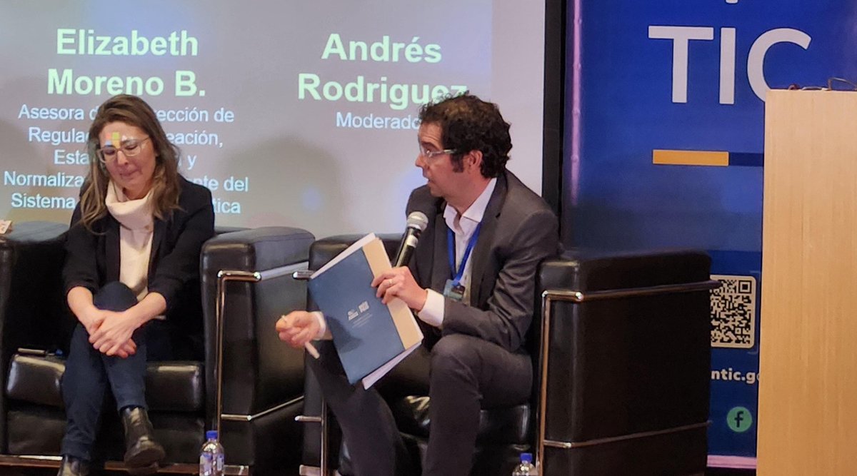 UPRAColombia's tweet photo. ¡Inicia el segundo día #AgroTIC 2024!
#AEstaHora avanza el conversatorio Integrando la industria TIC con los productores del campo colombiano. Retos y Oportunidades.
ℹ️ Aunque no tenemos transmisión del evento en vivo. Puedes asistir presencialmente a instalaciones del @Ministerio_TIC ¡Entrada Libre!