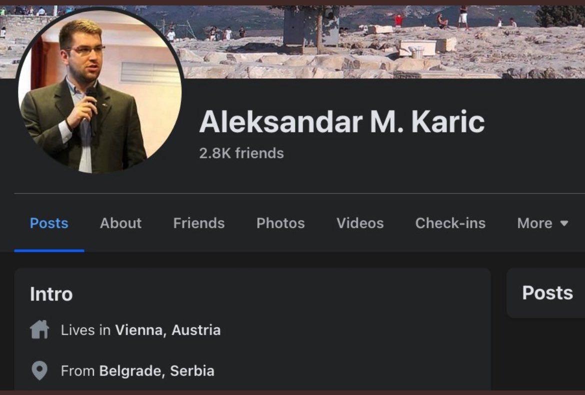 djordjemiketic's tweet photo. PREPOZNAT!

Aleksandar Karić, Bežanija, Novi Beograd. 

Pored toga što je već na dve blokade bio nasilan jer nije "tetki lek odneo", postoje sumnje da obilato koristi fondove opštine Novi Beograd preko svog GONGO preduzeća. 

Takoðe, infiltrirao se kao kontrolor @nedavimobgd na decembarskim izborima na BM 112, vrtić Vrabac. 

Dokazi za krivičnu samo rastu!

Ljudi, šaljite info, naš MOS' (mostobranska obaveštajna služba) kida!