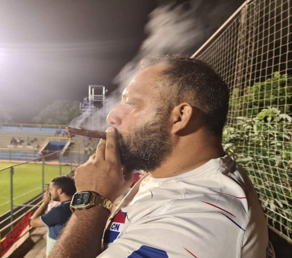 Mañana juega la Acade!! 🎓🥃🚬