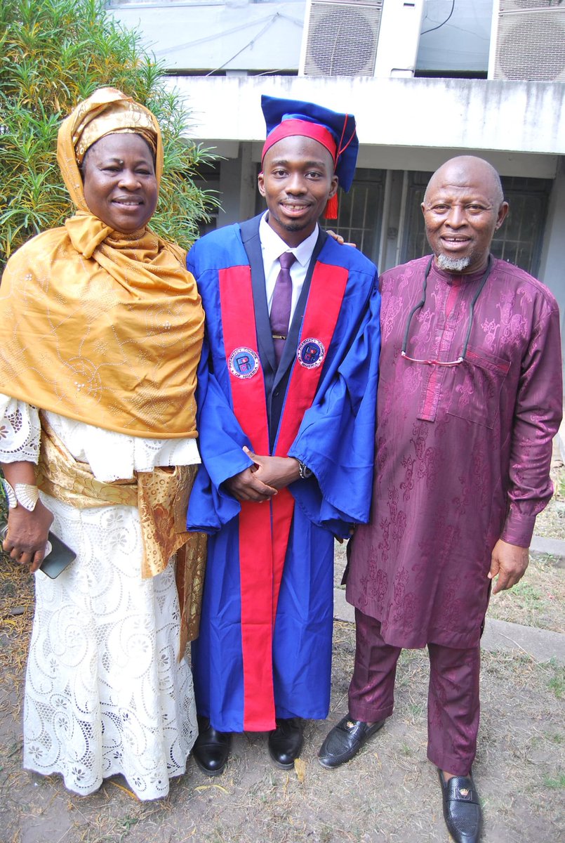 Mubolusan's tweet photo. A wonderful journey indeed—7+ years pursuing this reality. Alhamdulillah, it’s official!
Mubarak Sanusi, MPSN (B.Pharm Hons, Lagos). https://t.co/0jiftIWcbu
