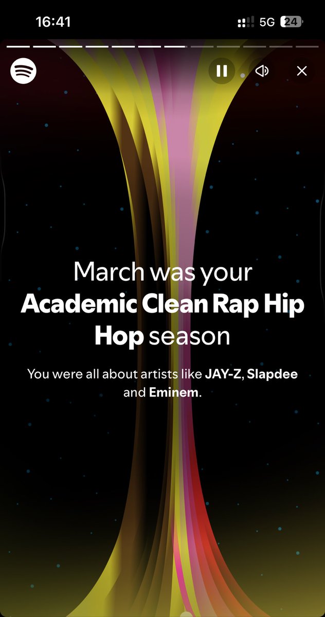 Mr_Kaygee's tweet photo. @slapdee  @Eminem 👑👑 https://t.co/4IkUiWykjG