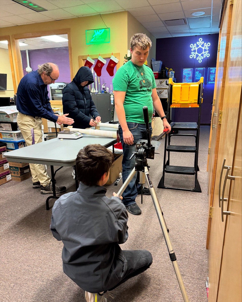 wc_rocketry's tweet photo. Rail guides have been epoxied. Rocket assembly is complete. Next week primer and paint. #rocketcontest #arc25 https://t.co/V0lPwl2pkU