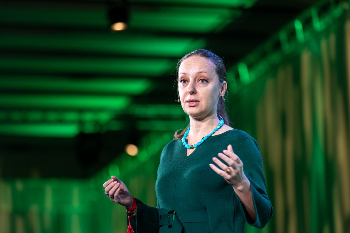the_IRU's tweet photo. "Where is the grid?" and "Why push electrification if the conditions aren't there?" asked Raluca Marian at #POLITICOSustainableWeek yesterday.
Missed her intervention?
Catch her full remarks (38:00) and the engaging debates on #alternativefuels here ➡️ https://t.co/tEj3yrhyF3 https://t.co/rUiGIPJUvs