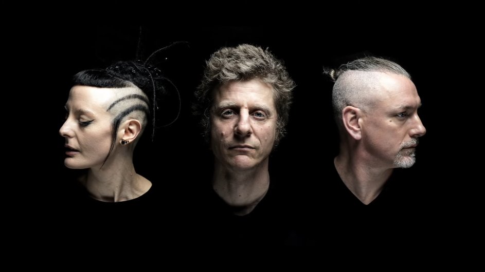 Under The Influence | <a href="/LizZardband/">LizZard</a> 
On the eve of their London headline, we asked the France-based prog-metallers to share three records that have hugely influenced their music and new <a href="/pelagic_records/">Pelagic Records</a> album, Mesh. bit.ly/LizZard
