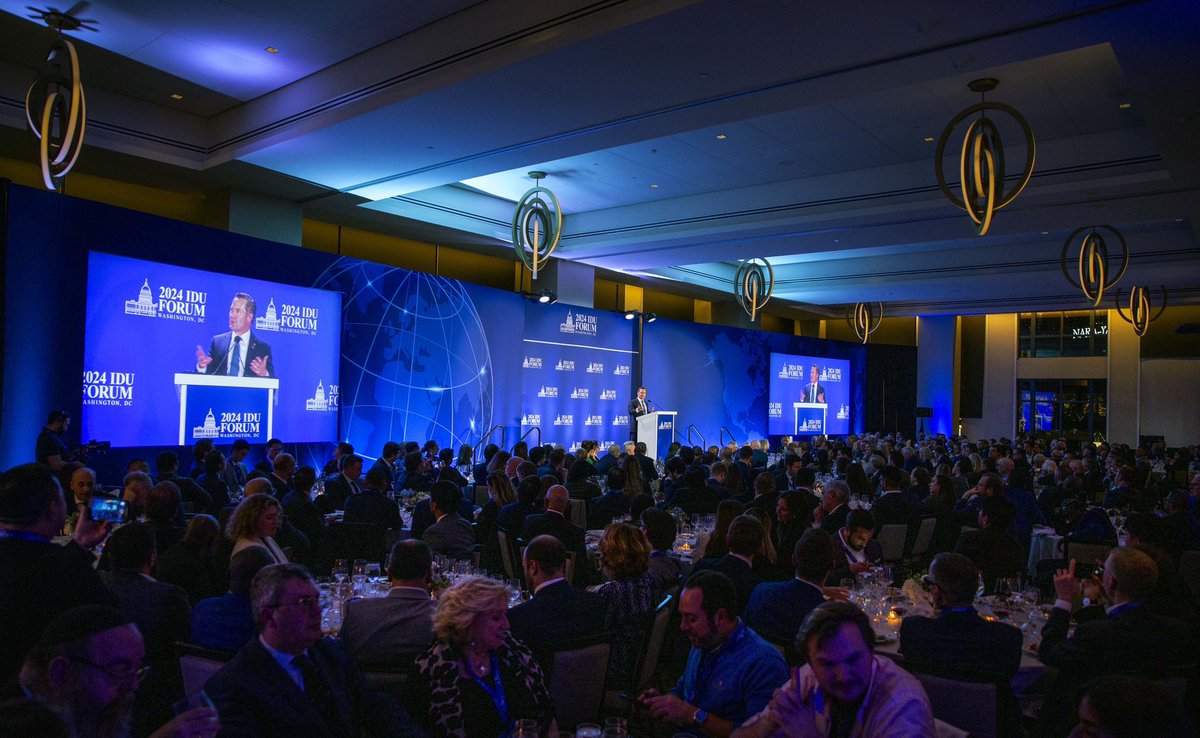 stephenharper's tweet image. #IDUForum2024 was honoured to welcome US National Security Advisor Designate @michaelgwaltz and his wife Dr. @JuliaNesheiwat to our IDU Forum opening dinner. Congressman, thank you for sharing your deep insight into the global threats to democracy and freedom we must face…