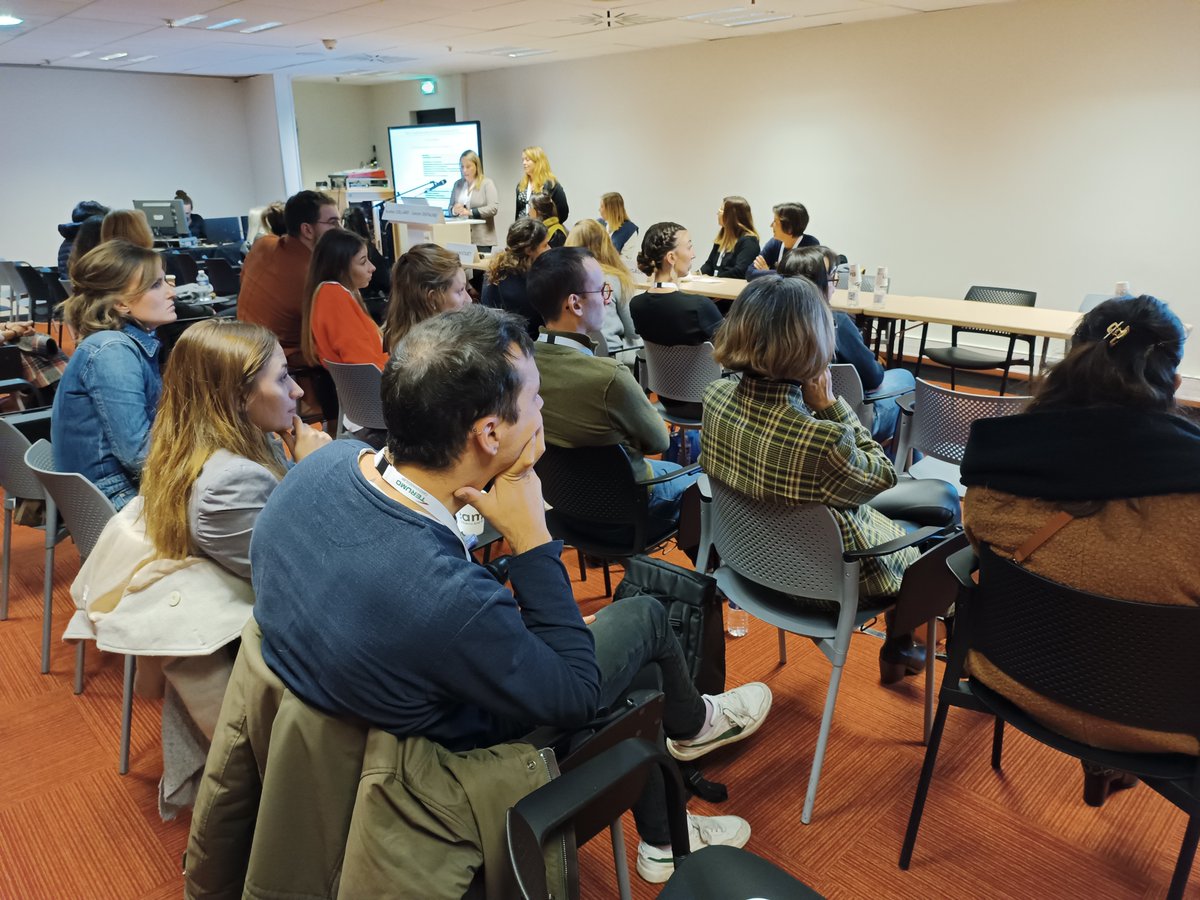 ➡️ Un beau partage d'expériences lors de la session paramédicale #Coeur #Poumon des #CAPSO24. 👍 
🎙️ Magali Cotez, Marie-Anne Gorry, Mariève Ramet, Lauryn Dufaure, Audrey Collard
#réanimation #insuffisancecardiaque #récupération #ECMOVV