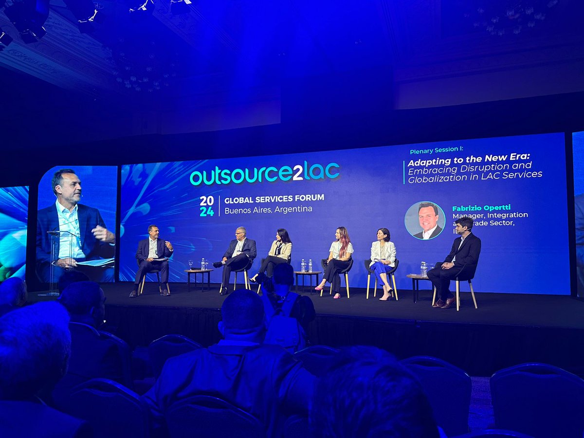 cpa_ferrere's tweet photo. #URUGUAY
Nuestro socio director regional, @lisoardi, y nuestro socio de Outsourcing de Procesos de Negocios, @agustincravea_, están participando de la Outsource2lac 2024 en Buenos Aires, organizada por @connectamericas y @el_BID.

Más información 👉 https://t.co/uOpR75l4c3 https://t.co/8WlZyjfF04