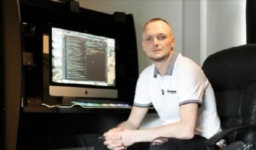 In 2013, James Howells a British man mistakenly threw a hard drive containing 7,500 #Bitcoin in the trash. That hard drive is now worth over $750 million.