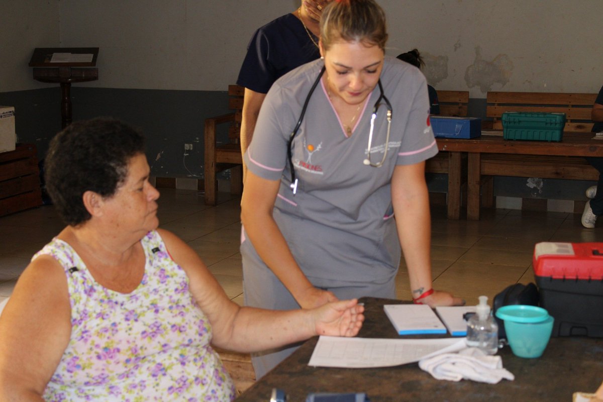 observatorio_g's tweet photo. Operativo Integral de Salud en el barrio Santa Cecilia 

En la jornada de hoy, los vecinos del Barrio Santa Cecilia recibieron atención médica, Asesoramiento social, consultas veterinarias entre otros. @gobmisiones https://t.co/fQBkie9UeX
