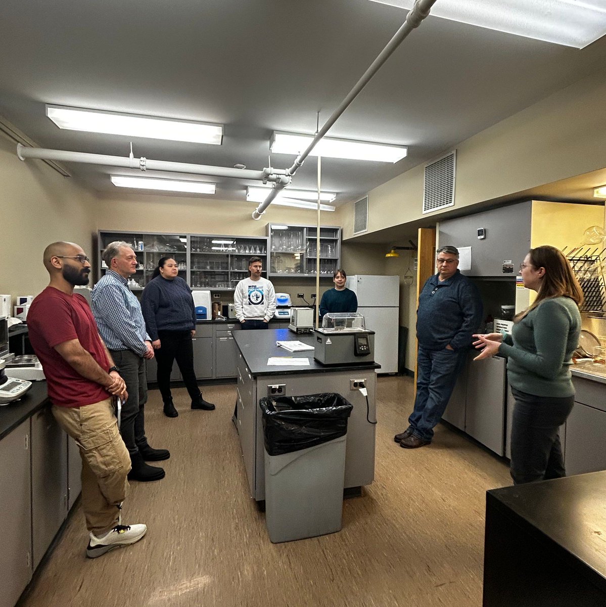 EMILICanada's tweet photo. Last week, EMILI toured Manitoba Agriculture's Food Development Centre.

We had a great time connecting with Robin Young and team, and learning about ways they support Manitoba agri-food businesses with R&amp;D, ingredient functionality testing, food prototype development, and more. https://t.co/IN8bv6b1u2