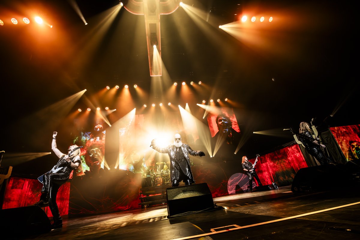 judaspriest's tweet photo. THURSDAY 5TH DECEMBER 2024 - AICHI PREFECTURAL THEATER/NAGOYA, JAPAN

Photos:  Yusuke Takagi
Stage Clothes: @RayBrownFashion https://t.co/DfDgFkdRk9