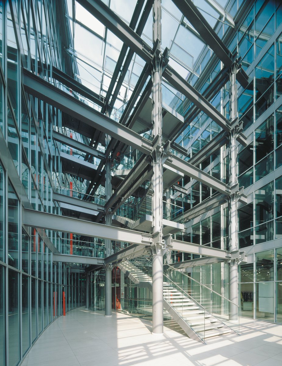 pilkingtonglass's tweet photo. #TBThursday The over 100-year-old malthouse in Düsseldorf's Media Harbour has been converted into an attractive office building with an ingenious fire š„ protection concept.
#fireprotection #fireresistance #firerated #firesafety #pilkington #design #architecture
1/3 https://t.co/A1mnLOVj6v