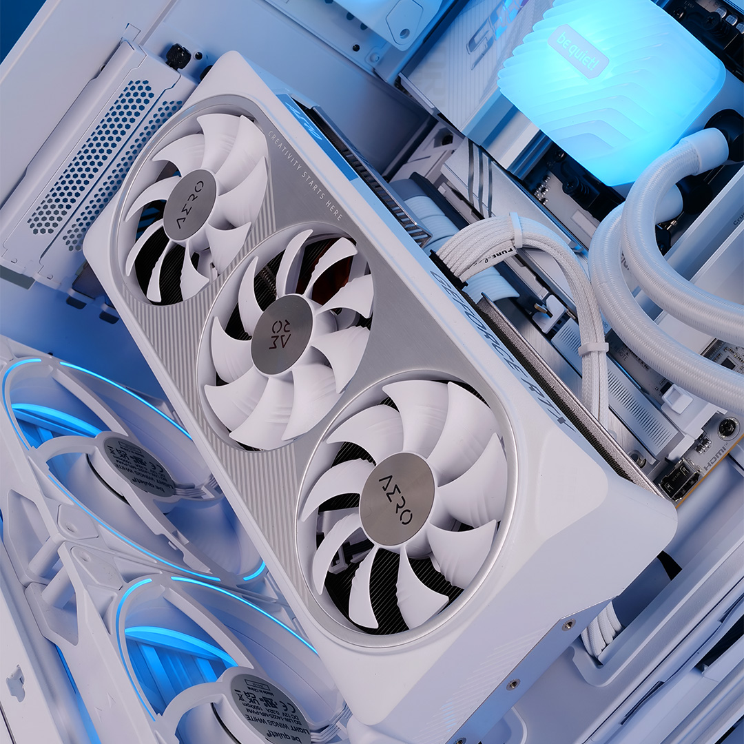 bequietofficial's tweet photo. A case so sleek & stylish, it could double as a coffee table - but let’s keep it where it belongs: showcasing your build in all its glory! ☕
@Battlerigs nailed it with this pristine Light Base 900 FX build✨
#LightBase900 #GamingRig #PCBuild #LightLoop #CleanBuild #PCShowcase https://t.co/yPtfCvcZXy