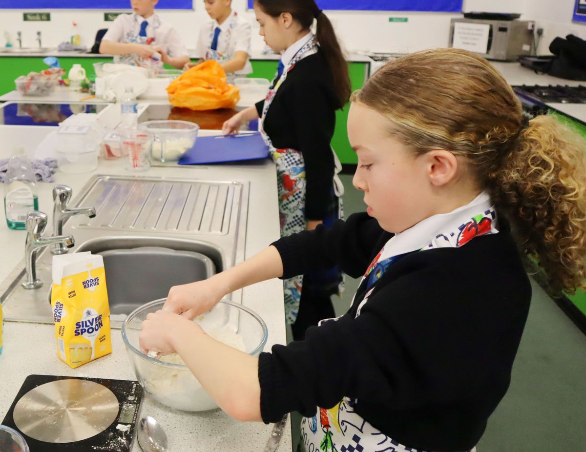 HalewoodAcademy's tweet photo. Year 7, you have been busy making savoury scones, showing your ability to work independently and engaging in class, well done! Keep up the good work, consistency is the key to success, show up to school and follow our RACER values.
#ReadytoLearn #LearningtoBake #Excellence https://t.co/EggEsnX5FP