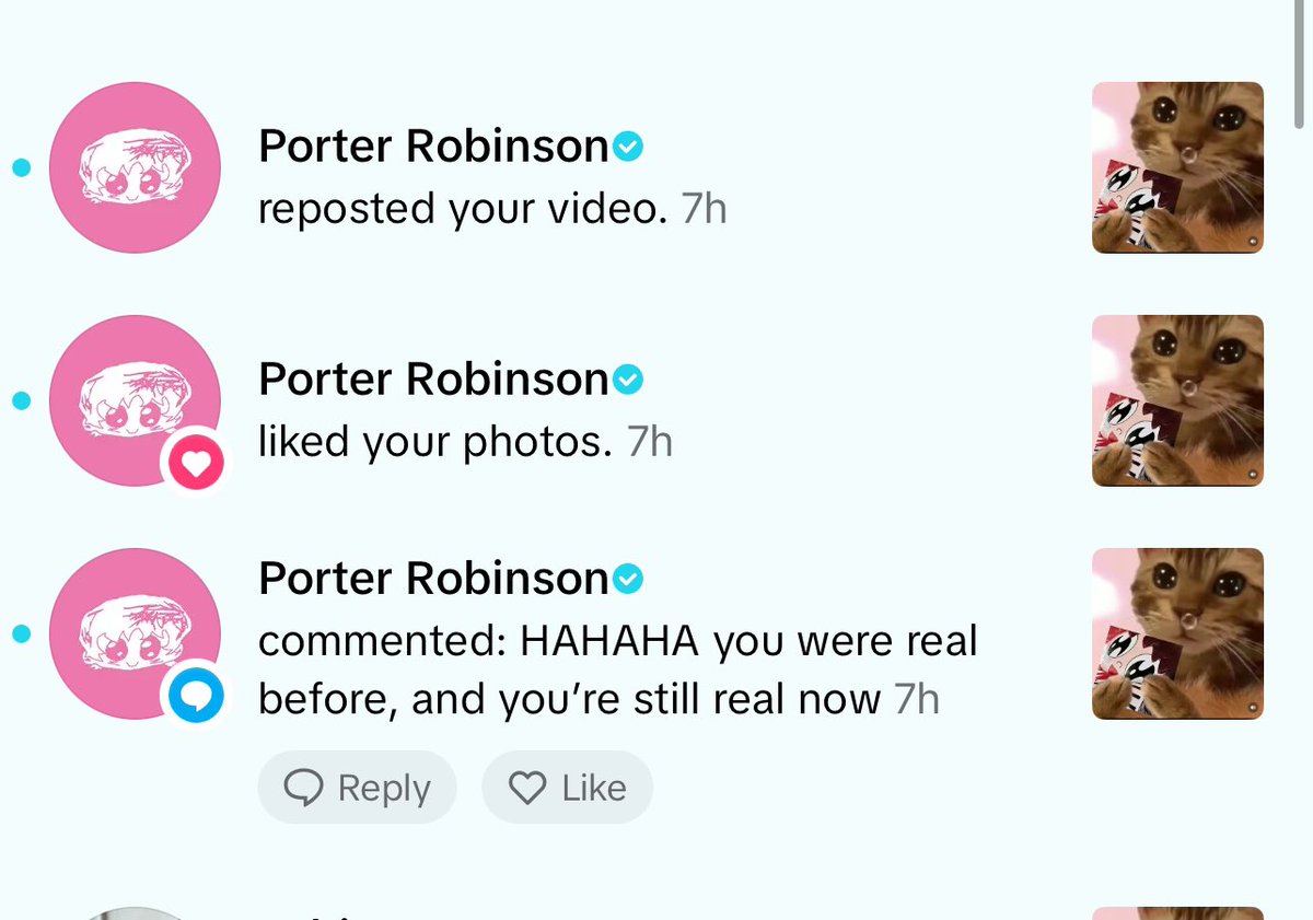 Petit_Bisquick's tweet photo. My year has been made again 😭. See you at @echostage @porterrobinson https://t.co/76hvNzPNsl