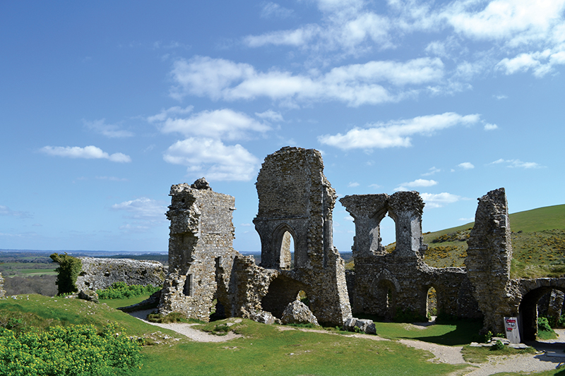 There's a new Premier Parks campsite review on our website, go check it out: premierparks.outandaboutlive.co.uk/news/spotlight…

This one is Woodyhyde near Corfe Castle in Dorset...