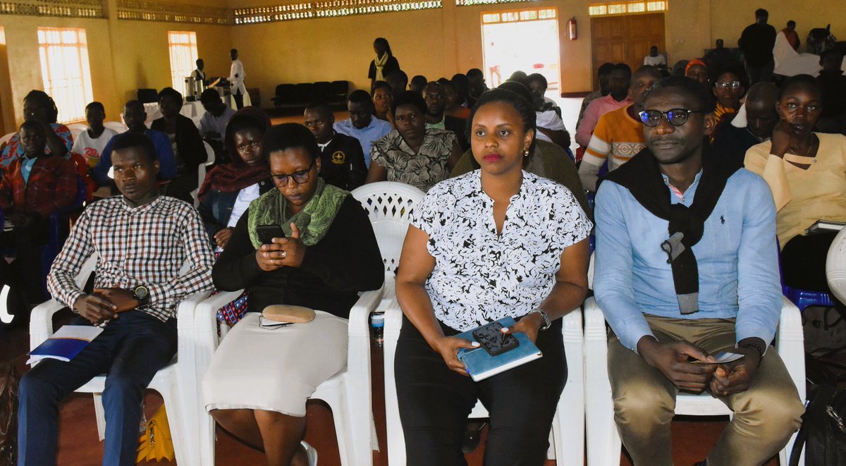 ijarinews's tweet photo. @KarongiDistr @rwandastandards na #MINICOM bahuguye Abayobozi b′ibigo ku kunoza ubuziranenge bw’ibiribwa bigaburirwa abanyeshuri
https://t.co/sjNNtFJytc
@FAO
@RwandaFDA @amb_rusagara https://t.co/ks73YpsQOp