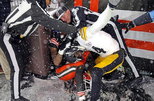 tha_buffalo's tweet photo. This week the #Browns record doesn’t matter

You’ll get a dawg fight 
You’ll get their best game 
You’ll get hit so hard it’ll feel personal

If they sweep Pittsburgh for the first time in 35 years, this season can be redeemed

Get amped its Steelers week
#Browns #Dawgpound https://t.co/kBiHREE73n