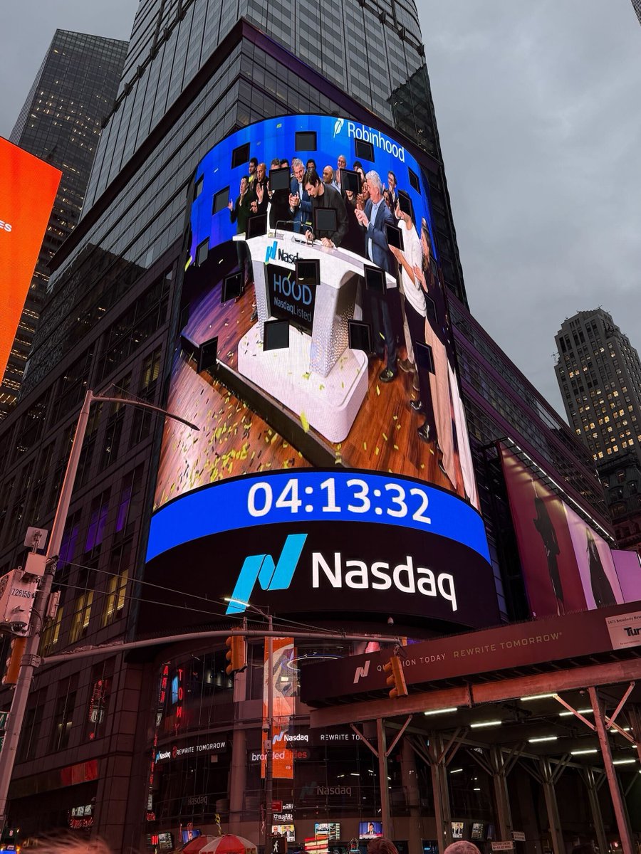 vladtenev's tweet photo. Thanks @NasdaqExchange for having us for @robinhoodapp’s first Investor Day https://t.co/aBD8q80yIN