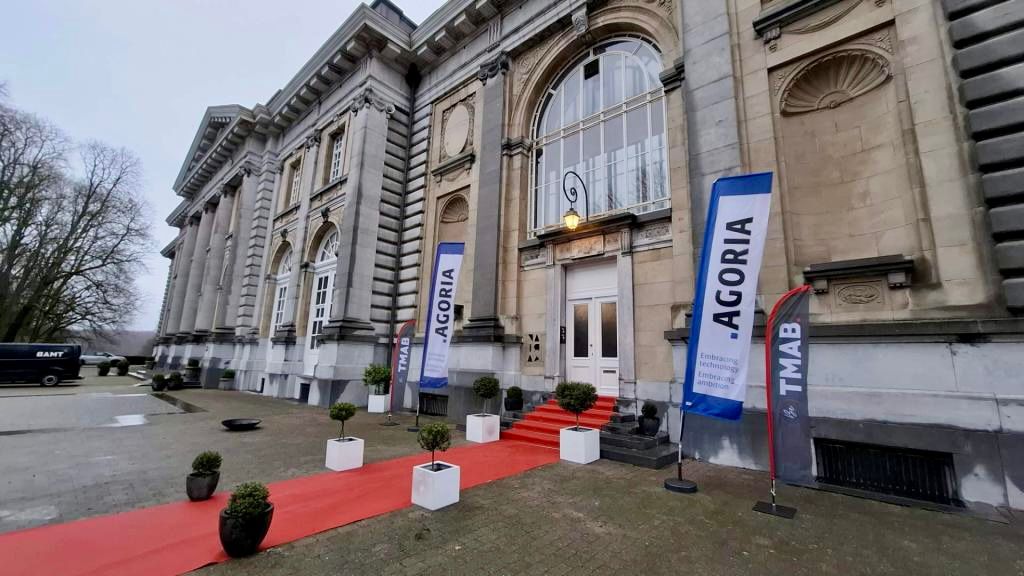 Agorianl tweet media