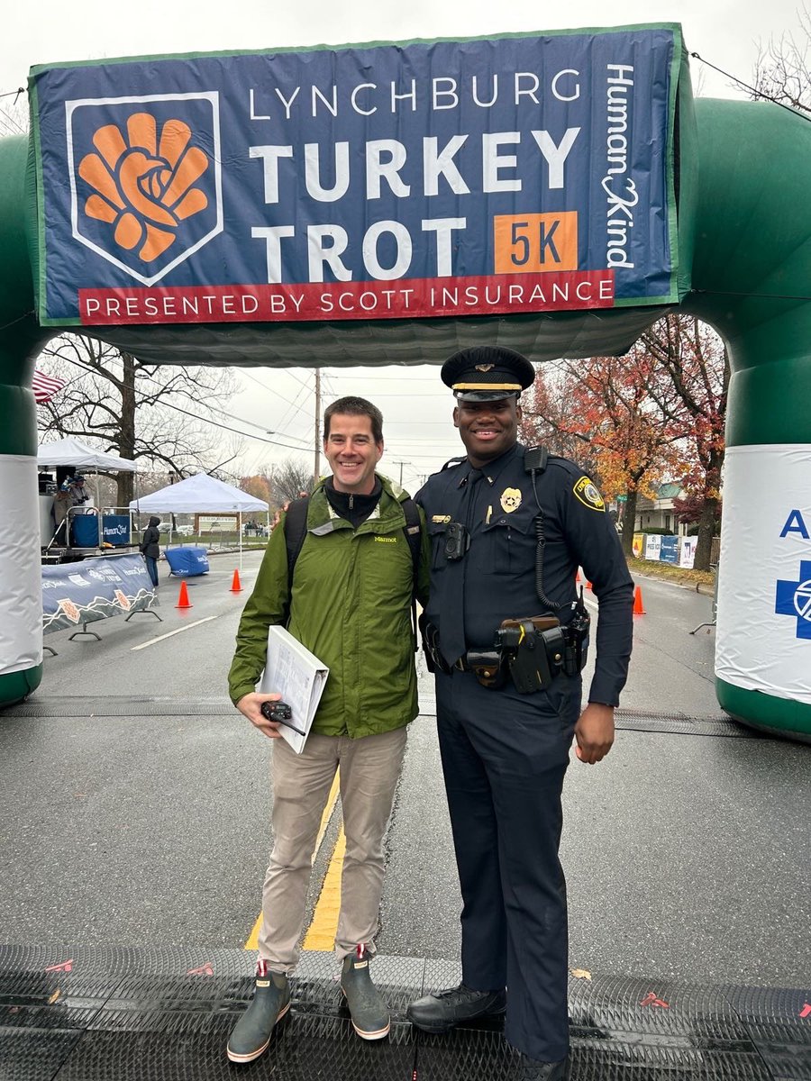 scottins's tweet photo. We were proud to once again be the presenting sponsor of the Lynchburg Turkey Trot and see employees from each of our branches participate. Thank you to our team members who participated and volunteered in this great event and exhibited our value of Serving Others First! https://t.co/ym3mcE9eIK