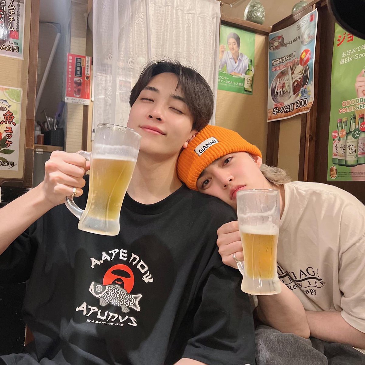 soundofyoonchan's tweet photo. エスクプス｢お前のいない日本は寂しいな｣ https://t.co/grS4AXyA71