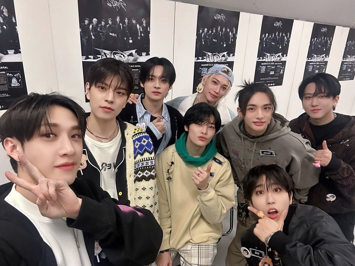 🌑 𝐥𝐞𝐱𝐢 ☾⋆｡ ๋࣭ ⭑˚ tweet media