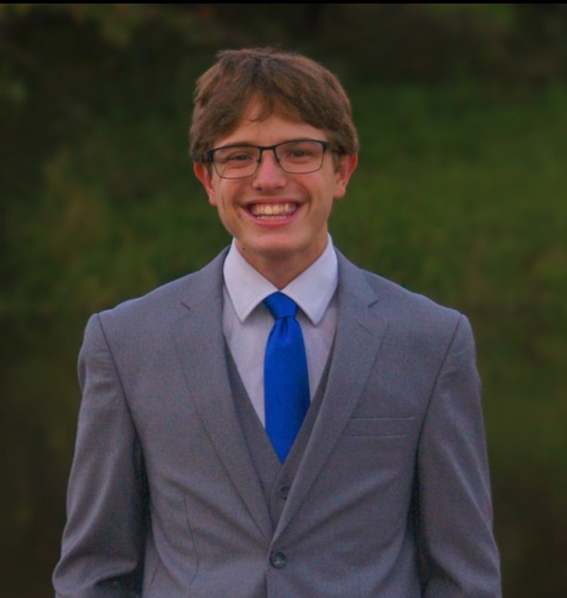 Enderlinad's tweet photo. Congratulations to Martin Bergstedt on being awarded the U.S. Senate Youth Program Scholarship. This includes an all expenses paid trip to Washington, D.C.! Congrats Martin. https://t.co/cr0crr7FwE