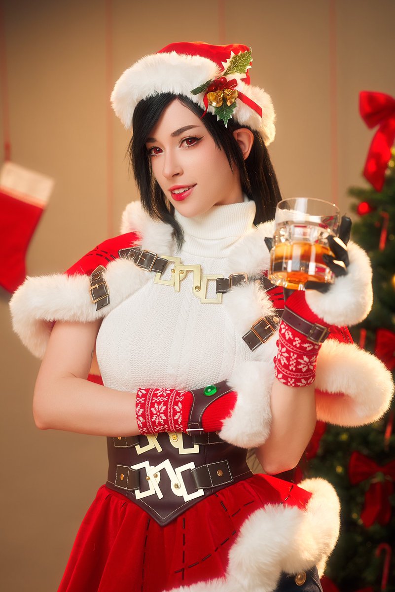 morganlefoy's tweet image. supreese!!!! Tifa is the holiday cosplay for this year 🥰