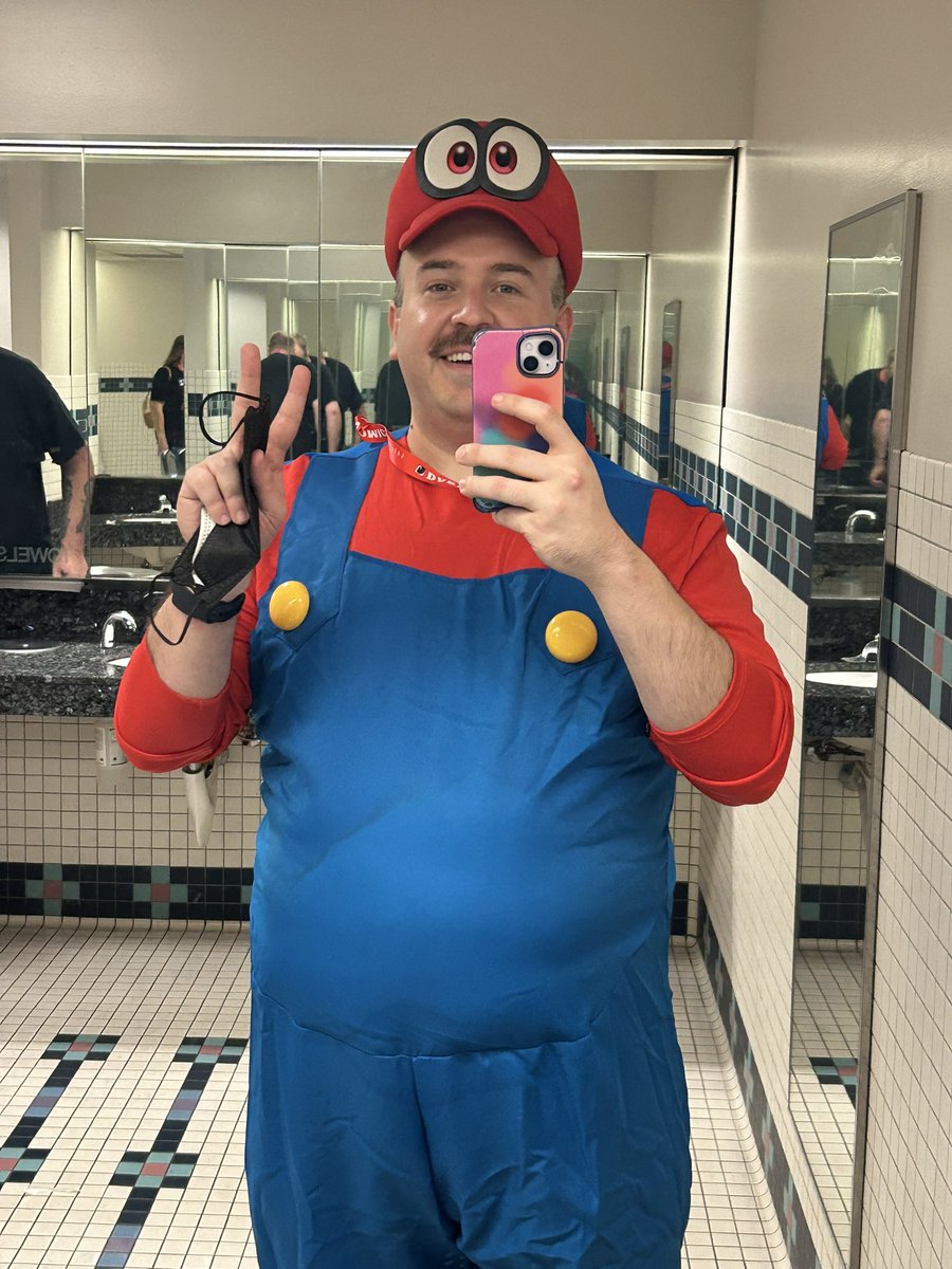 Jamie “hubie halloween fan” Carbone tweet media