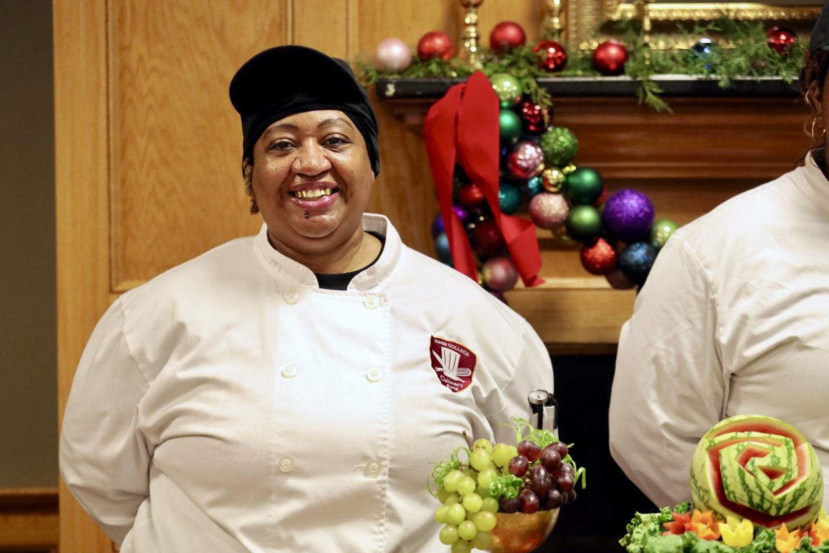 JonesCollege_'s tweet photo. 🎄✨ The 2024 Christmas Tea was one for the books! 

Our talented Horticulture and Culinary Arts students truly shined, from their stunning floral arrangements to their curated menu that had everyone coming back for more. There's no family like the Jones family! ♥️ 

#IAmJC https://t.co/fa6tExG7bk