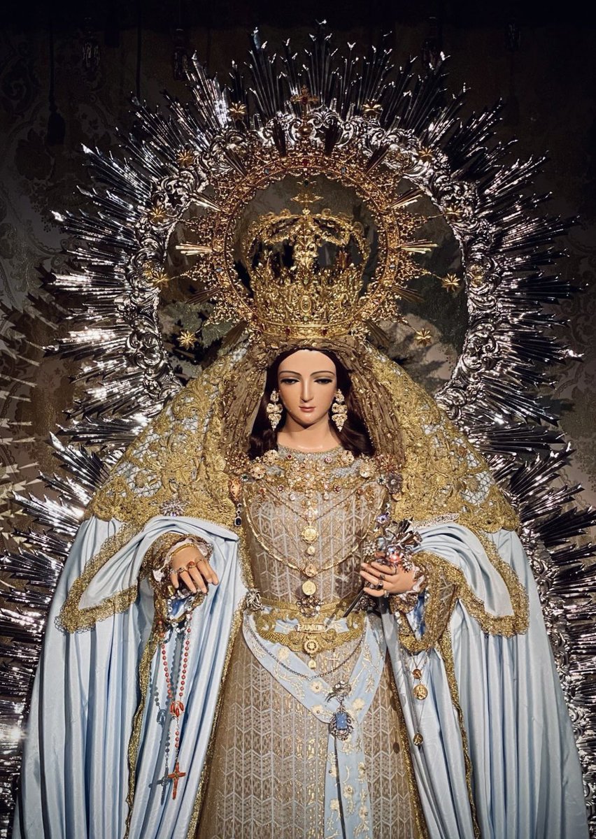 VeraCruzAznal's tweet photo. #ACTUALIDAD | Así de maravillosa luce Nuestra Señora de la Encarnación para el presente tiempo de adviento y para su besamanos extraordinario de mañana con motivo del @congresoihpp . https://t.co/KFHQFS65AD