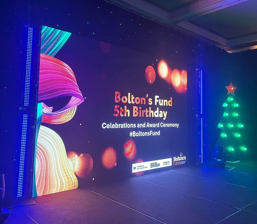 BolToyLibrary's tweet photo. What an incredible evening at #BoltonsFund 5th birthday celebration! 🎉 We were honored to celebrate the amazing work being done by the VCSE sector in the Bolton community. And to top it all off, we're beyond proud to share that we WON the award in the Start Well category! 🏆 https://t.co/YKlWkYAb8U