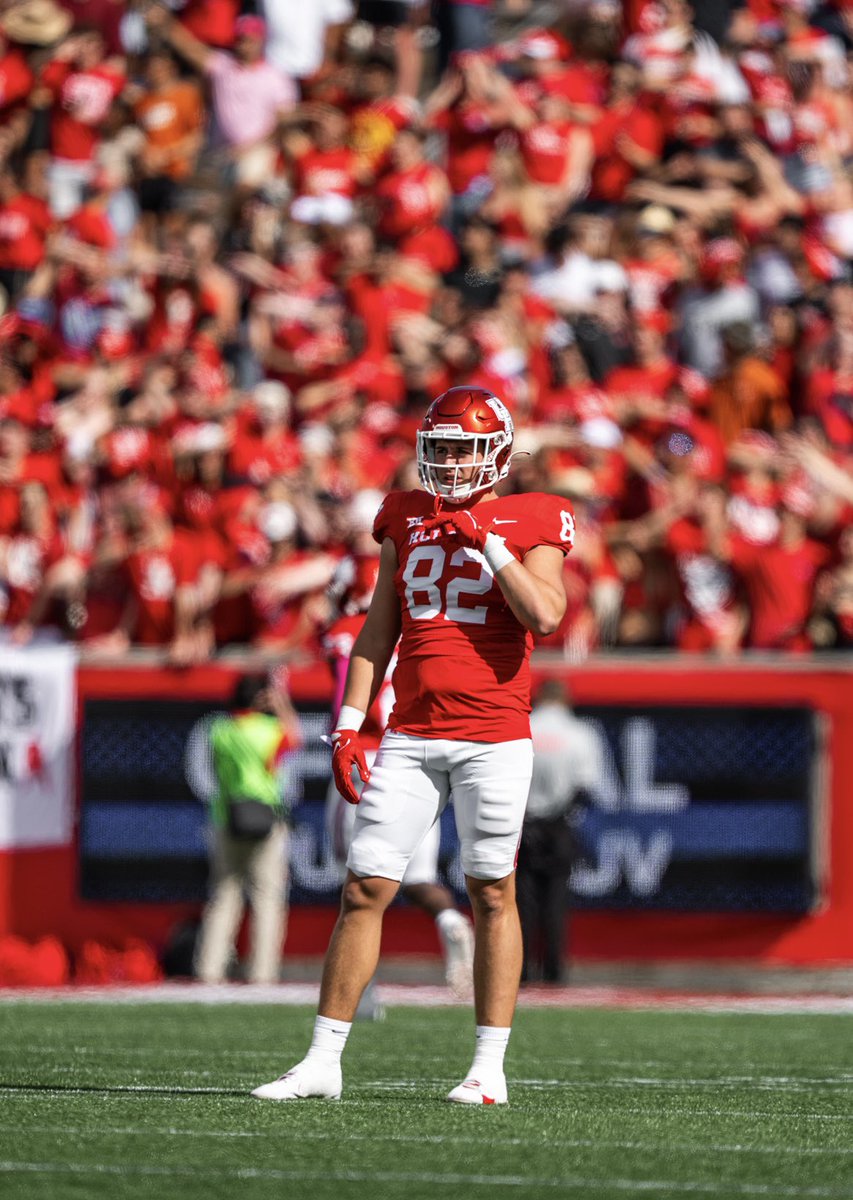 Thank you to Houston football, the incredible fans, my teammates, and my coaches for an unforgettable few years! I will never forget my time here at Houston!!

After much consideration I will be entering the transfer portal with two years of eligibility left.