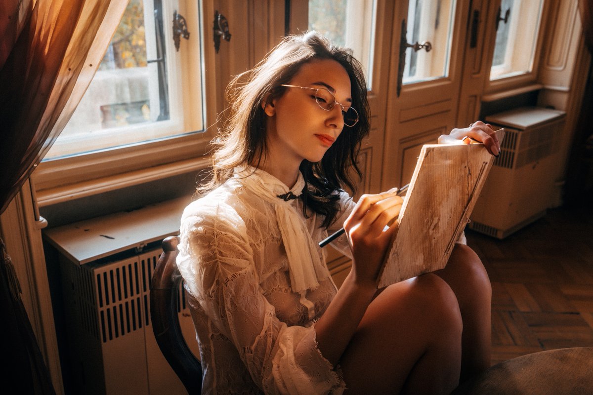 in·spi·ra·tion
/ˌinspəˈrāSH(ə)n/
.
the process of being mentally stimulated to do or feel something, especially to do something creative.
“In the quiet hum of her thoughts, inspiration bloomed like wildflowers, guiding her hands to shape the world within her"
.
MODEL: <a href="/petra_dma/">Petra</a>