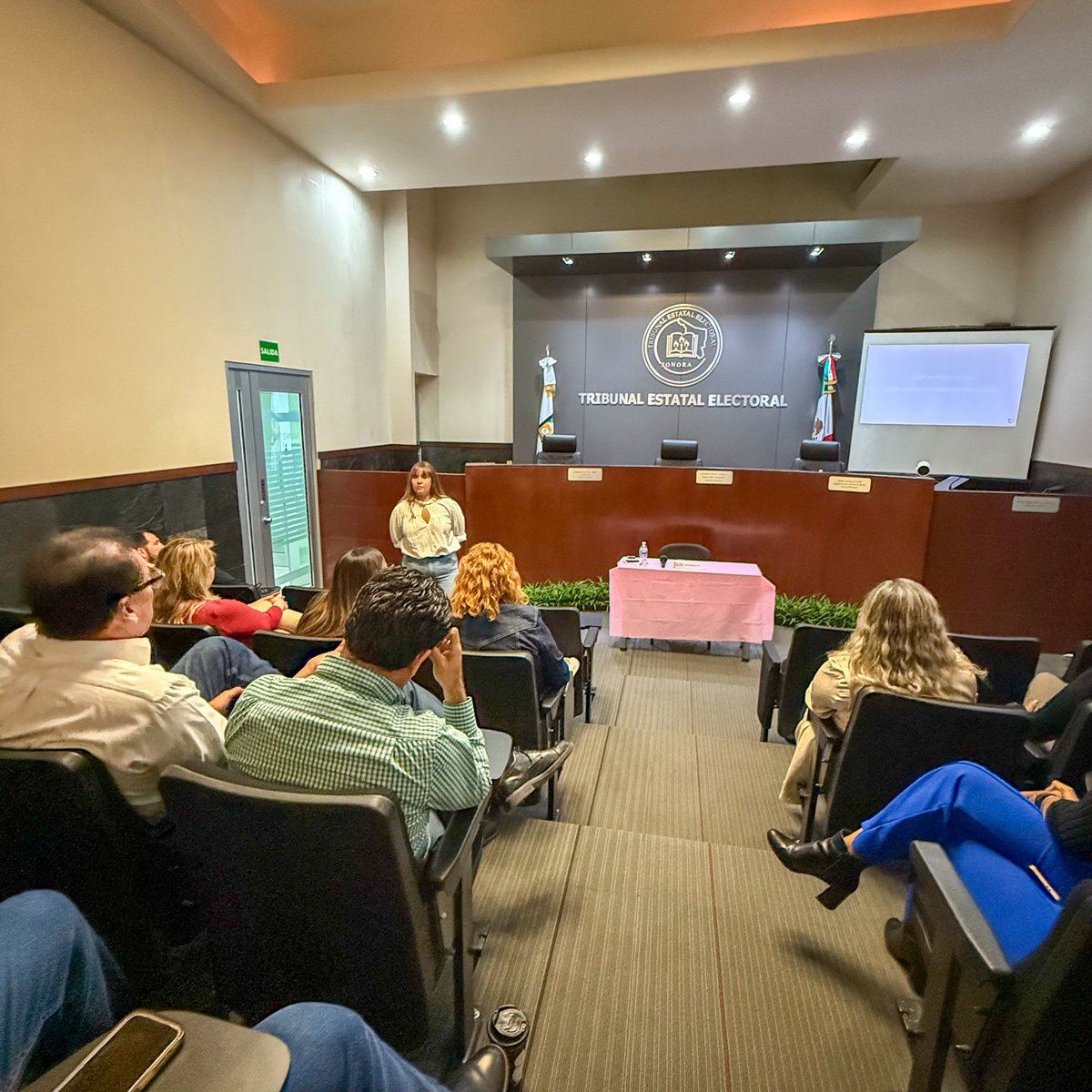 TEESonora's tweet photo. El 4 de diciembre, la Lic. Martha Barreda Sánchez, Directora General de Seguimiento SALVA, nos inspiró en el #TEESON con su conferencia “Introducción al feminismo y protocolo de actuación SALVA”. Su mensaje nos motiva a seguir trabajando por un entorno más seguro y equitativo. https://t.co/QZkZwVC3lI