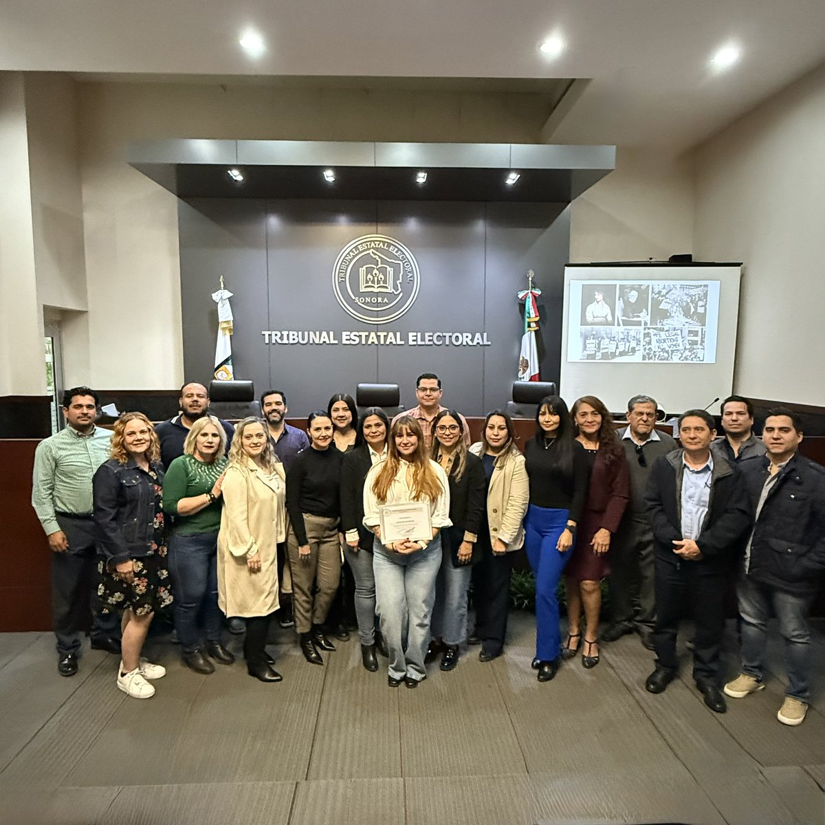 TEESonora's tweet photo. El 4 de diciembre, la Lic. Martha Barreda Sánchez, Directora General de Seguimiento SALVA, nos inspiró en el #TEESON con su conferencia “Introducción al feminismo y protocolo de actuación SALVA”. Su mensaje nos motiva a seguir trabajando por un entorno más seguro y equitativo. https://t.co/QZkZwVC3lI