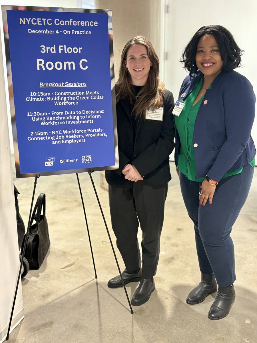 CHPExpress's tweet photo. At the @NYCETC_org conference #CHPE took part in a great panel discussion about building a skilled clean energy workforce with @MTA @NYSERDA @GreenCityForce and @ClimateJobsNY

Looking forward to more collaboration with our wonderful colleagues  #buildCHPE https://t.co/FvbQpkoeU9
