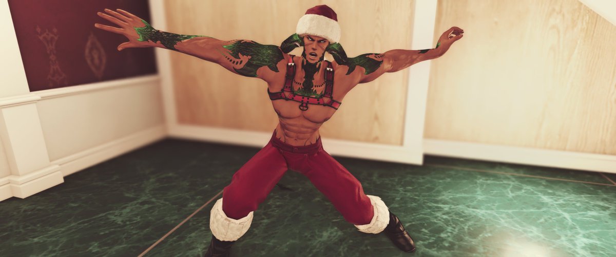 Soreaf1's tweet image. Forgot I had a minion out when I was just trying to show off my xmas outfit, turned the cam and well ended up with this instead :D