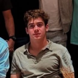 rosbergcore's tweet photo. the face of a man who just saw max and george yell at each other https://t.co/wHmlmkLJaq