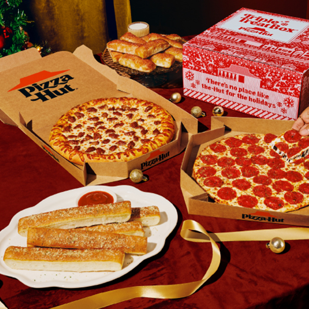 When 2’s company, 3’s a treat! Order the Triple Treat Box this season get all this goodness to share in one fun box.🎁