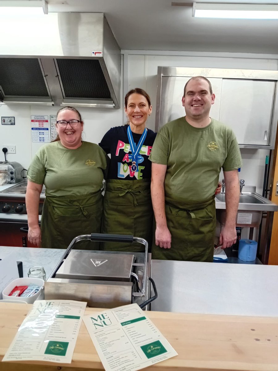 Melanie James tweet media